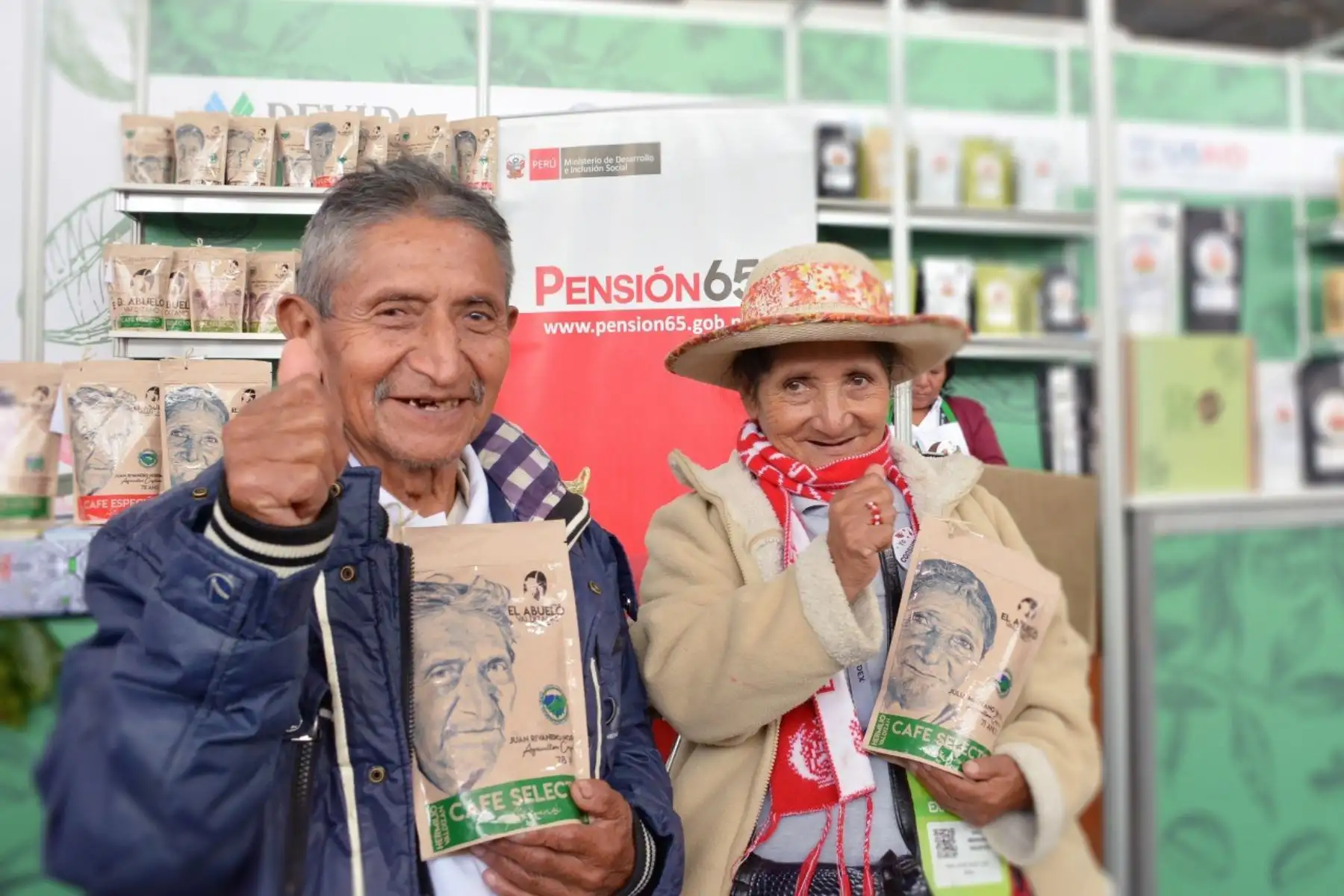 Café "El Abuelo Valdizano", producido por adultos mayores de Pensión 65 en Huánuco, rumbo a la exportación.