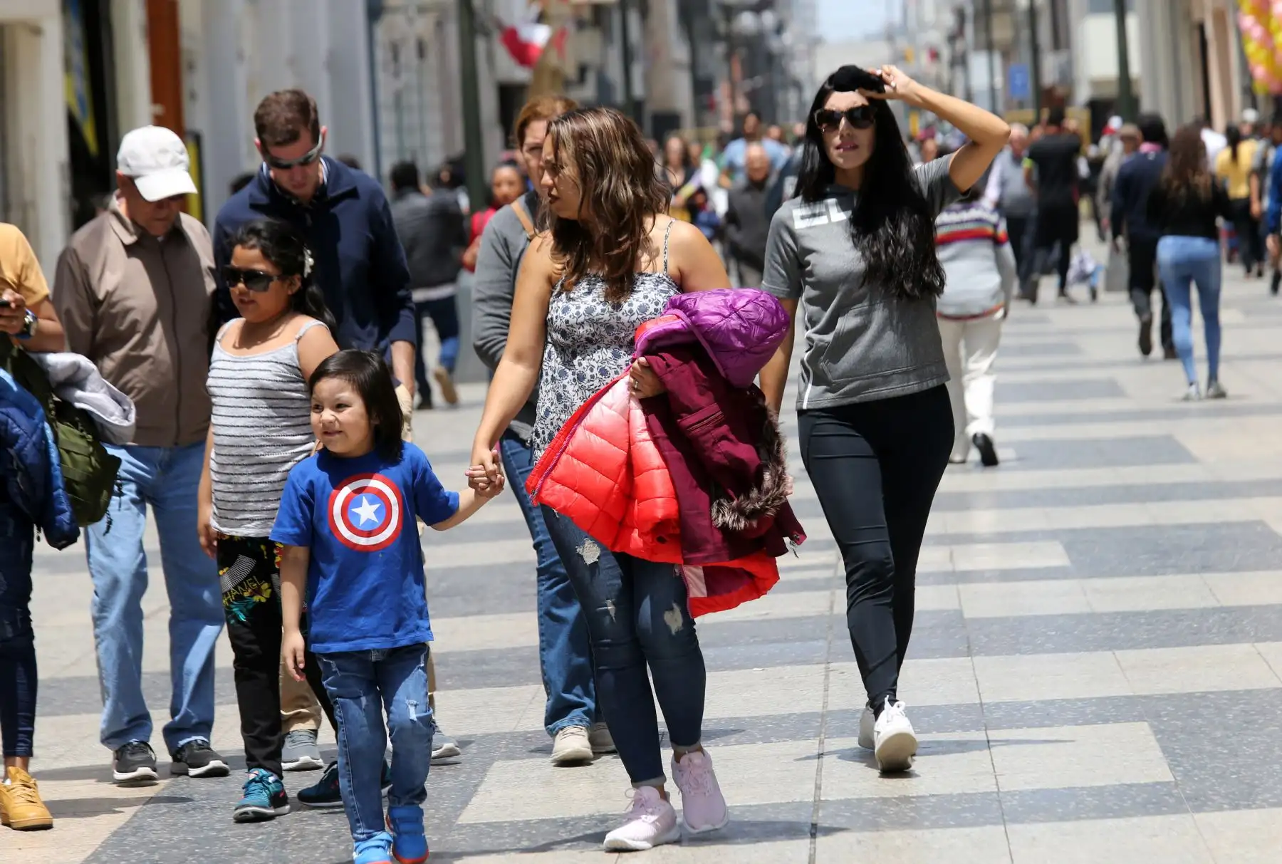 Lima es iluminada con el inicio de la primavera.
Foto: ANDINA/Norman Córdova