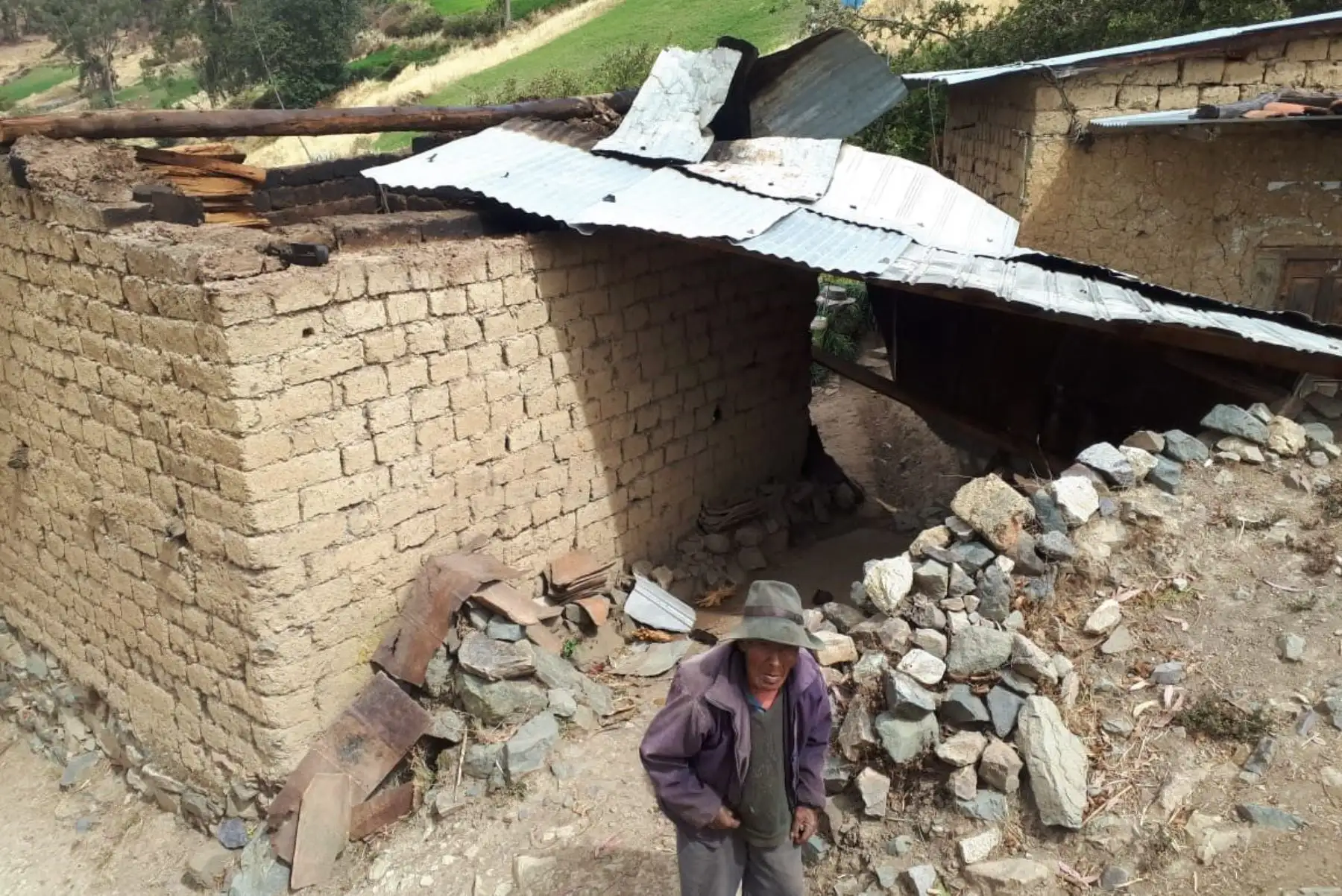 Vientos fuertes causan daños en techos de seis viviendas en provincia de Aija, región Áncash. ANDINA/Difusión