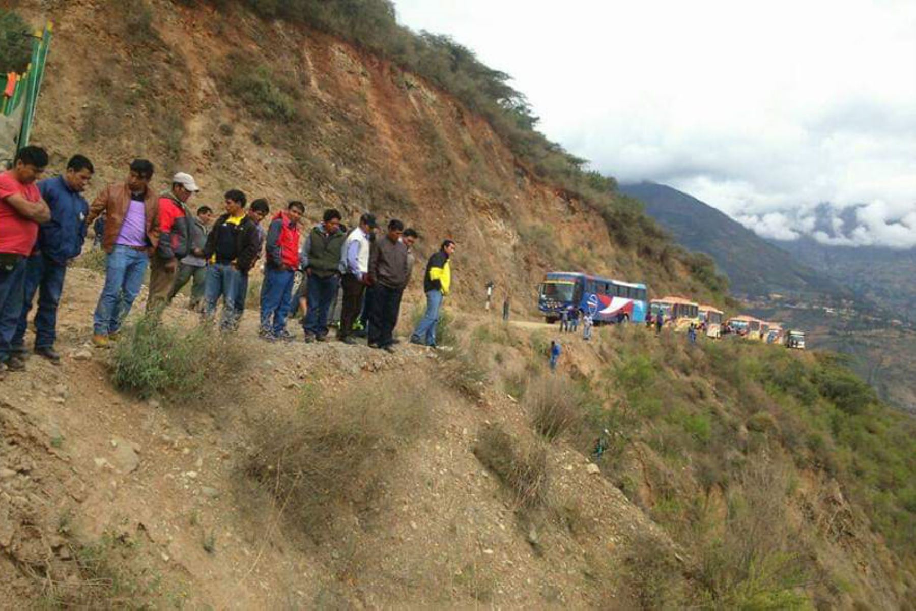 Dos trabajadores muertos y dos heridos, del sector Salud de Arequipa, dejó el accidente de tránsito registrado en la provincia de Condesuyos. Foto: ANDINA/Archivo