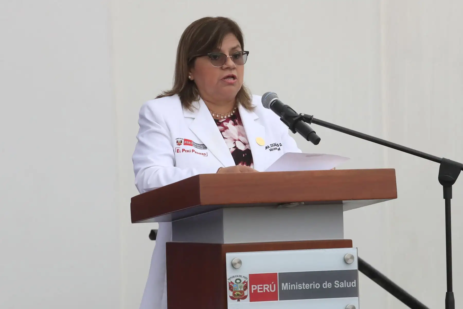 Ministra de Salud, Zulema Tomás Gonzáles encabezó ceremonia por el día de la Medicina Peruana.   Foto: Andina/Juan Carlos Guzmán Negrini