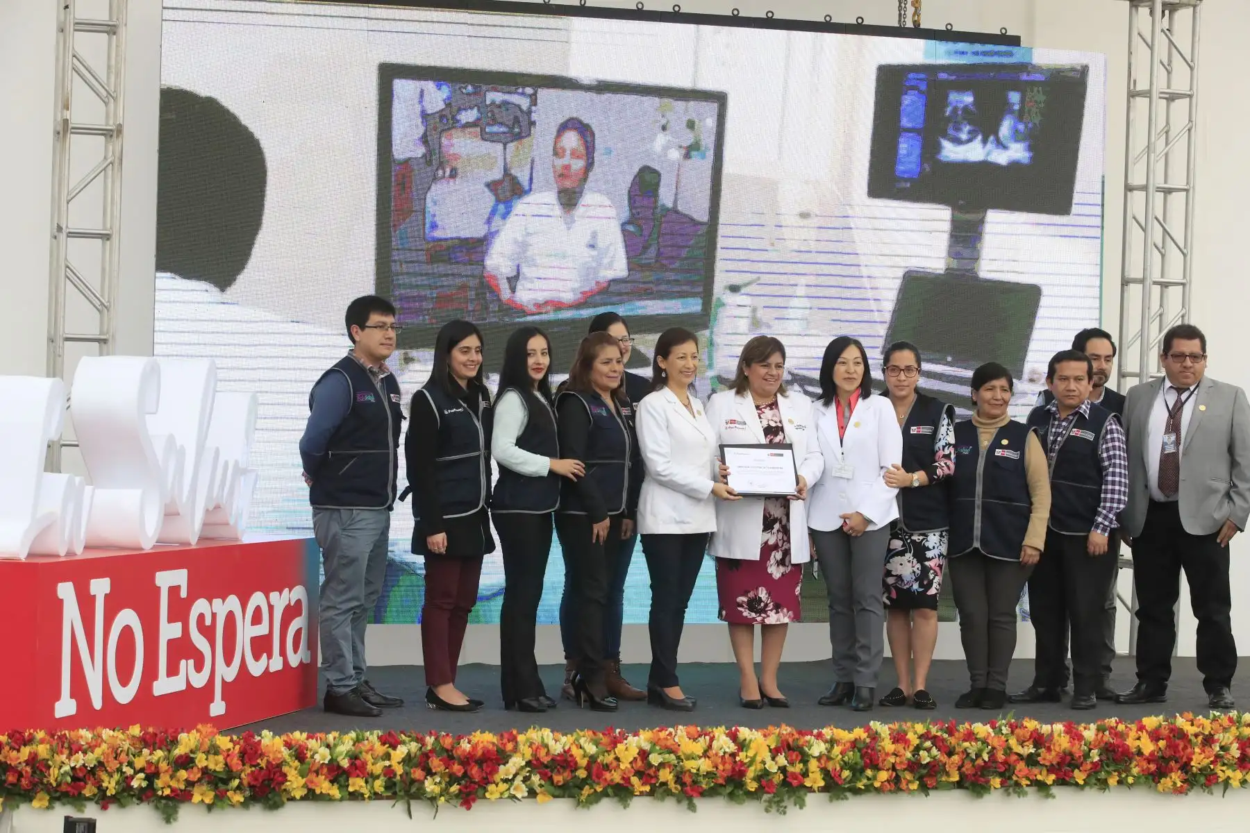 Ministra de Salud, Zulema Tomás Gonzáles encabezó ceremonia por el día de la Medicina Peruana.   

Foto: Andina/Juan Carlos Guzmán Negrini