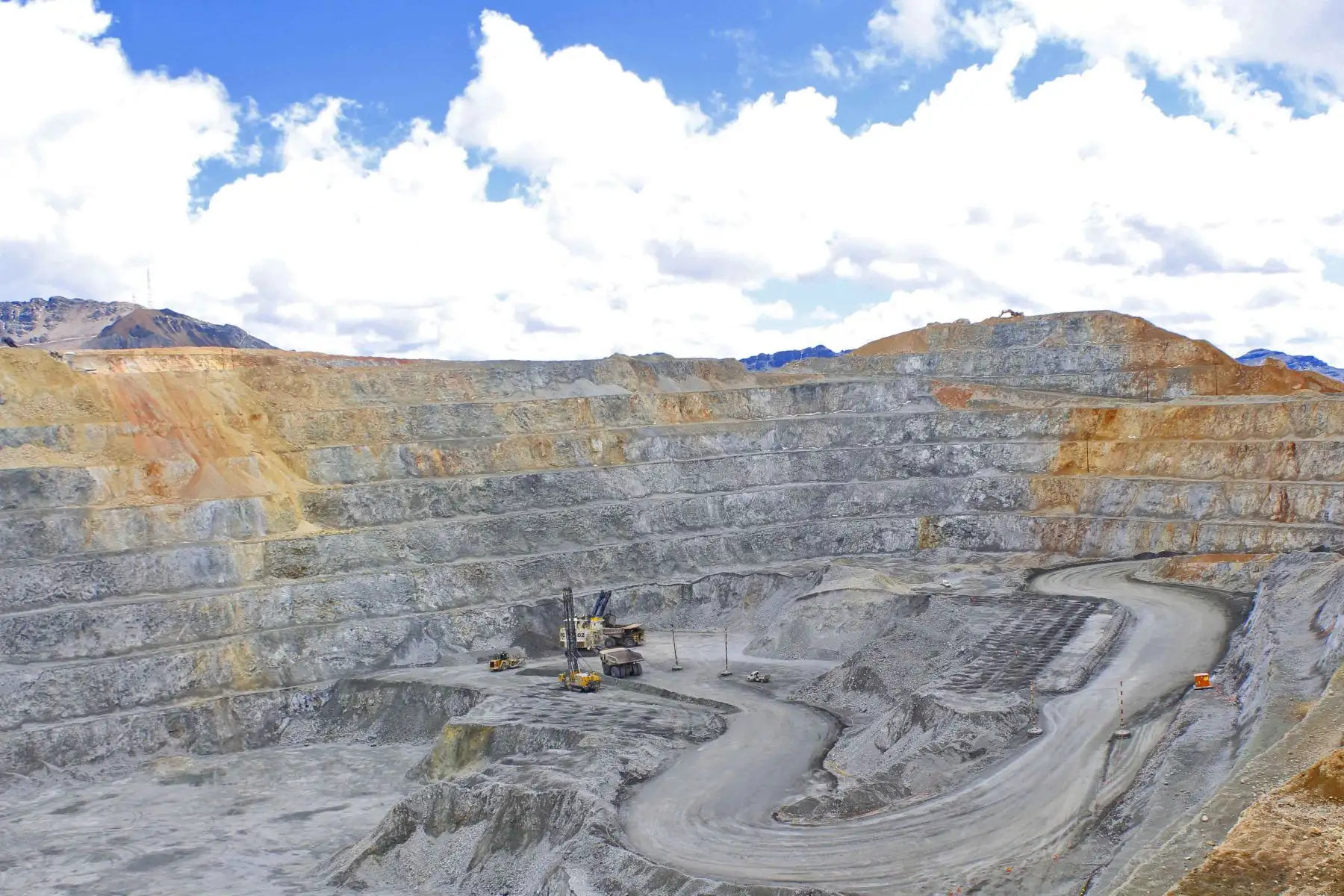 Transferencias a regiones por conceptos mineros suman S/ 4,162 millones.