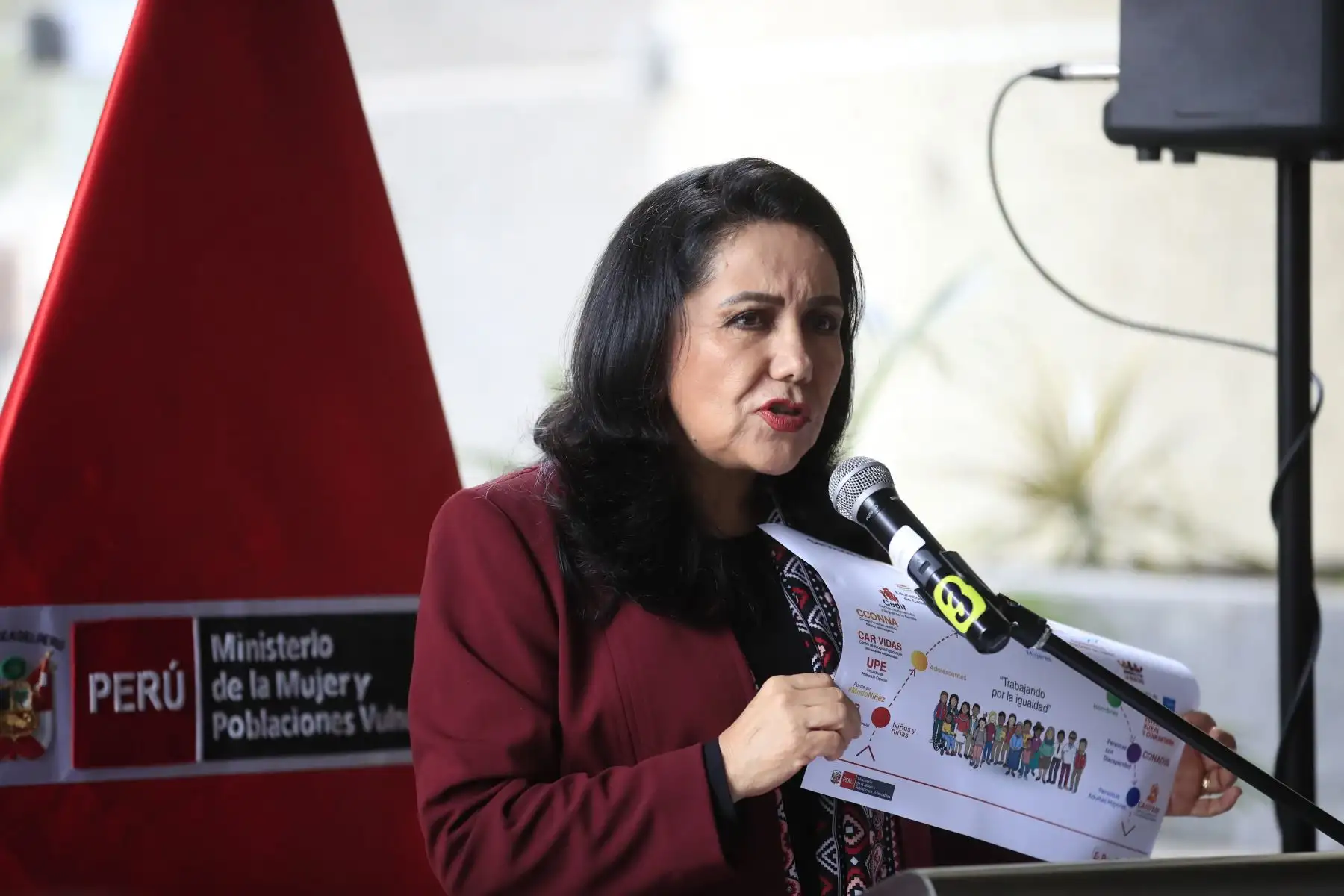 Ministra de la Mujer y Poblaciones Vulnerables, Gloria Montenegro, inauguró el nuevo local del Centro Emergencia Mujer (CEM) Lima Sede Central

Foto: Andina/Juan Carlos Guzmán Negrini