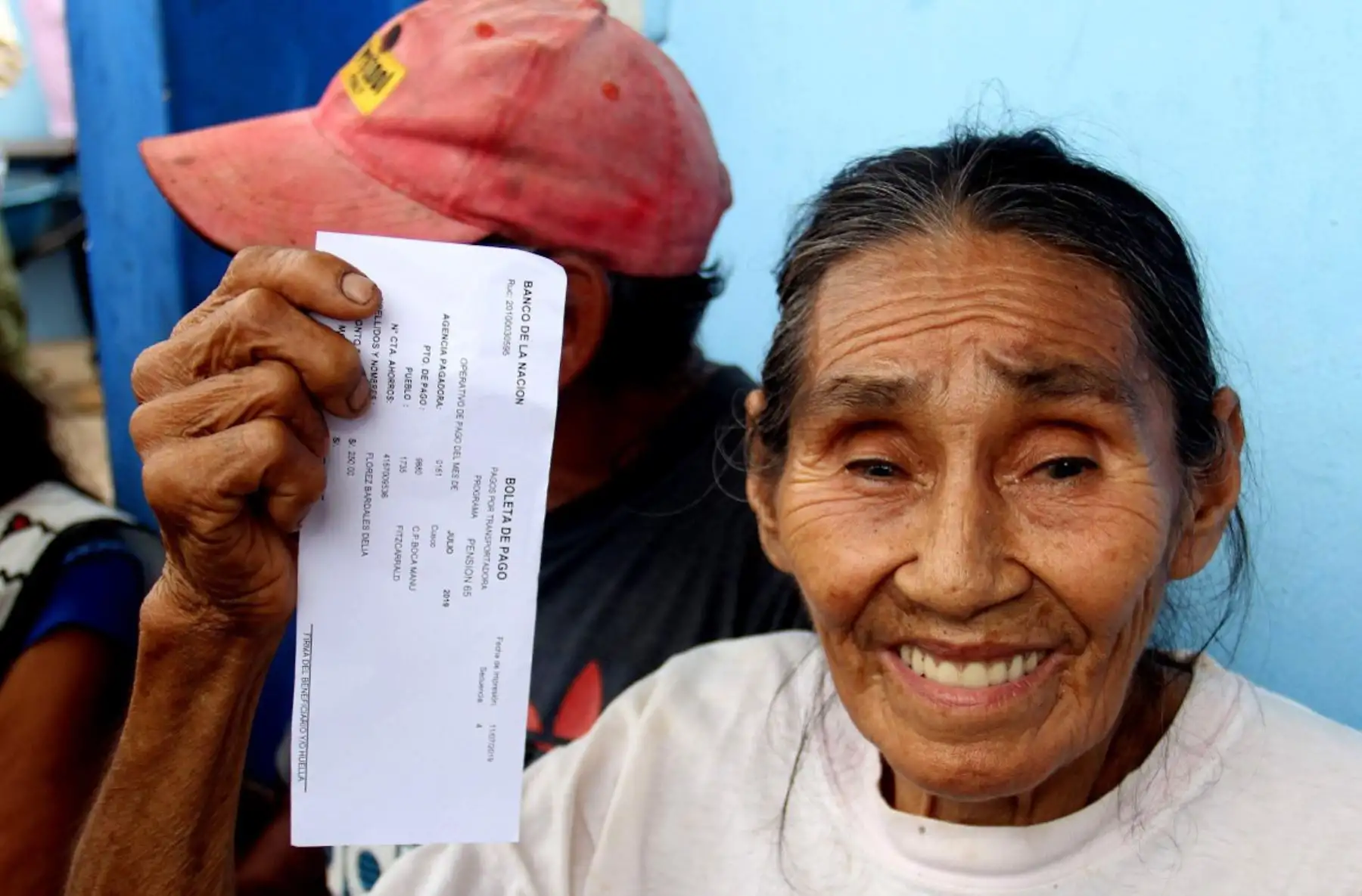 Usuarios de Pensión 65 cuentan con 44 nuevos puntos de pago en lugares más alejados del país.