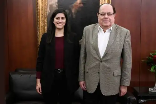 Ministra de Economía y Finanzas, María Antonieta Alva, y el presidente del Banco Central de Reserva, Julio Velarde. Foto: Internet.