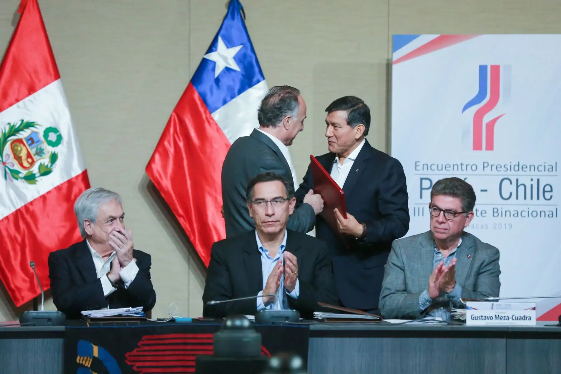 1.	Ministro del Interior Carlos Morán Soto y Canciller de Chile Teodoro Javier Ribera Neumann firman el Acuerdo de Cooperación Interinstitucional entre el Ministerio del Interior de la República del Perú y el Ministerio del Interior y Seguridad Pública de la República de Chile para la Creación de la Reunión de Altos Mandos Policiales y Unidades Especializadas “RAMPOL Perú-Chile”. Foto:ANDINA/ Jhony Laurente