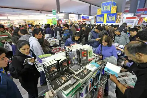 Feria del Libro. Foto: ANDINA/ Carlos Lezama