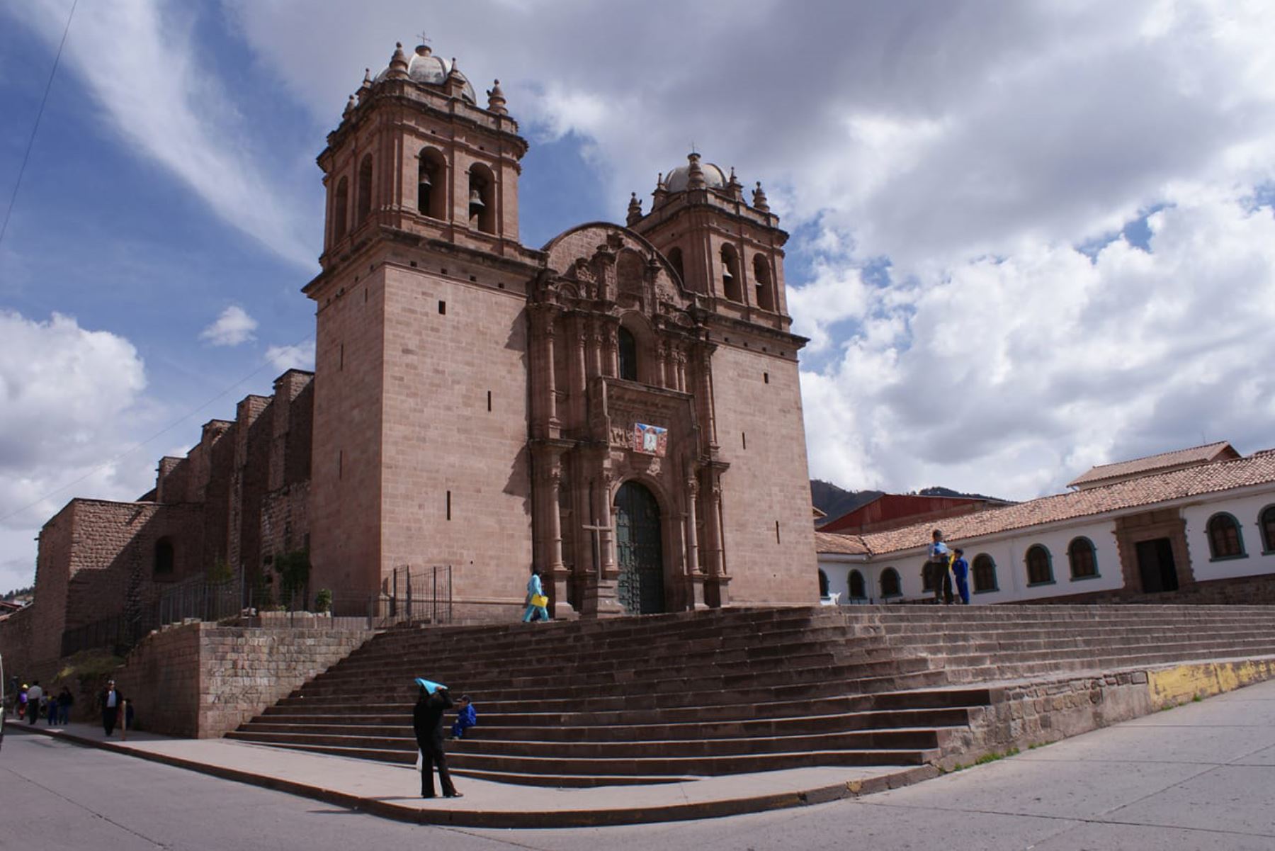 Cusco iniciará trabajos de recuperación integral del templo de Belén.