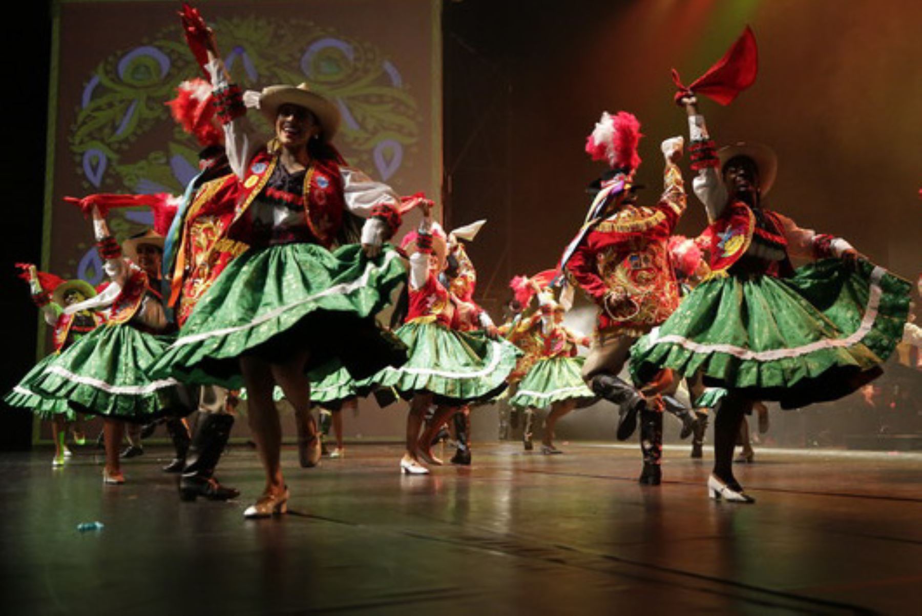 Ballet Folclórico Nacional protagonizará Gira Bicentenario en el sur del país