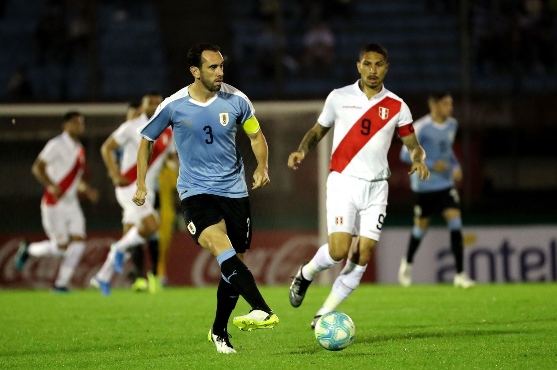 Uruguay le ganó 1-0 a Perú en el estadio Centenario - AUF