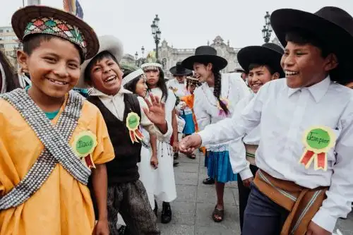 Estudiantes de 22 pueblos originarios participarán en Tinkuy 2019, que organiza el Ministerio de Educación.