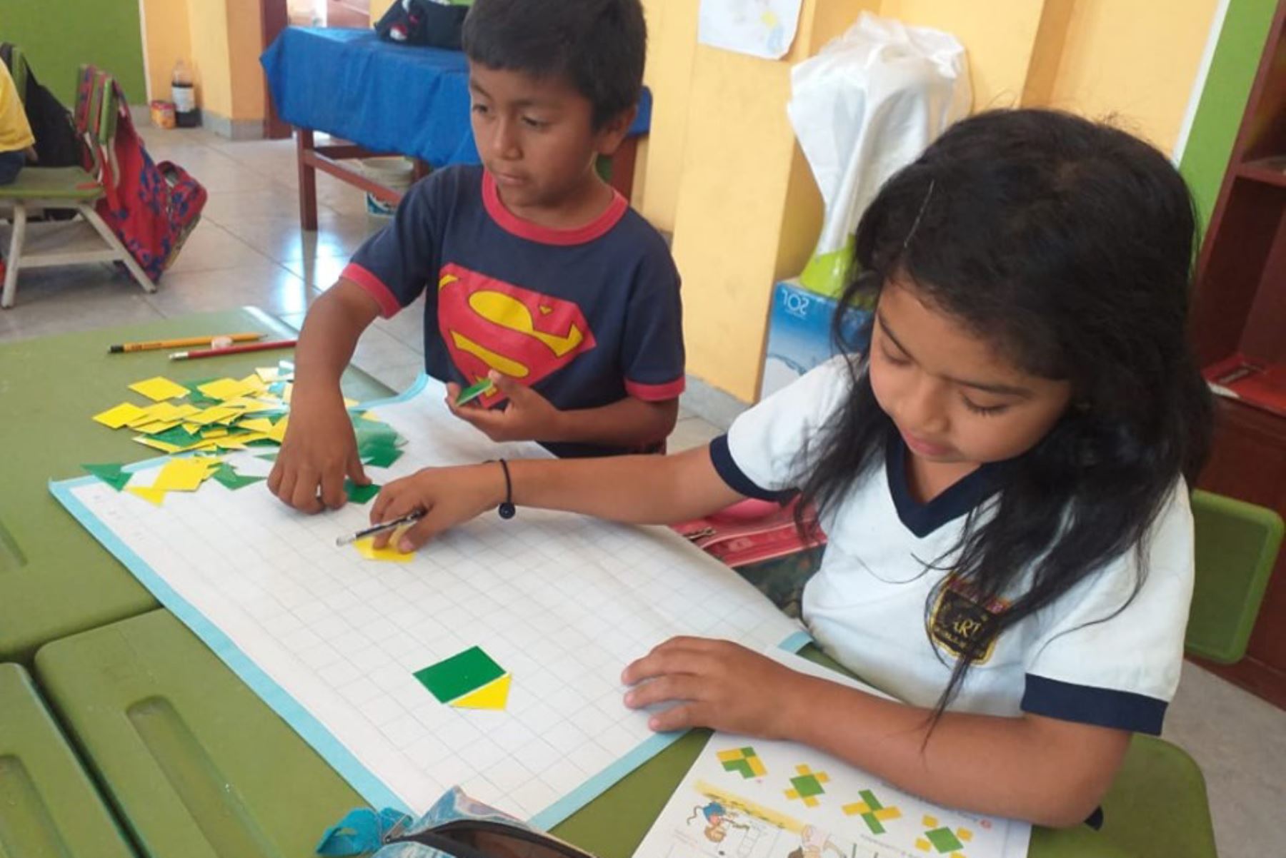 Escolares de la ciudad sureña de Ica aprenden matemáticas de manera lúdica y las aplican en situaciones de la vida real.