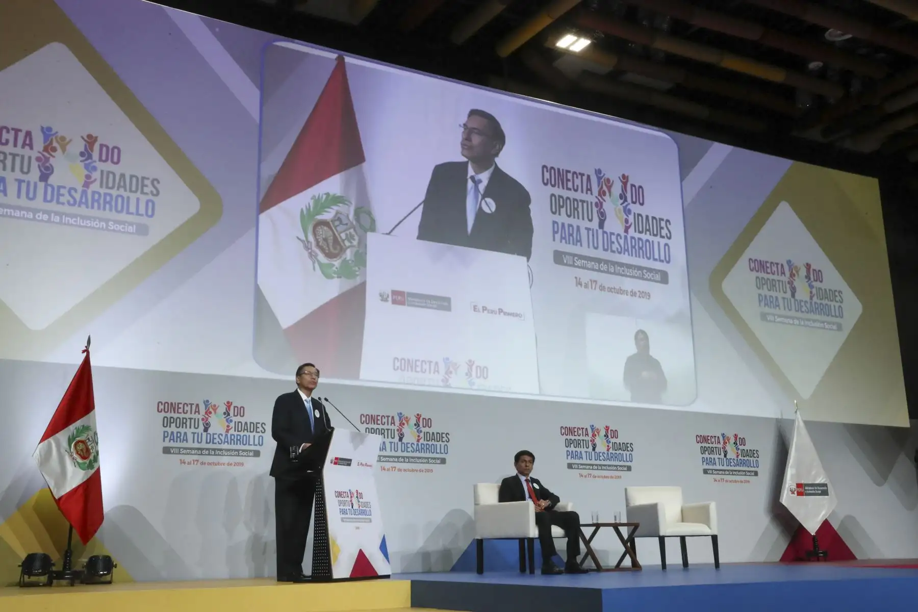 El presidente Martín Vizcarra, inaugura la VIII Semana de Inclusión Social. Foto: ANDINA/ Prensa Presidencia