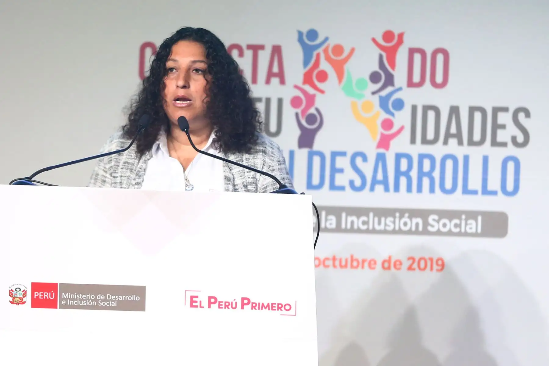 Ministra del Ambiente, Fabiola Muñoz durante su participación en la VIII Semana de la Inclusión Social. Foto: ANDINA/Melina Mejía