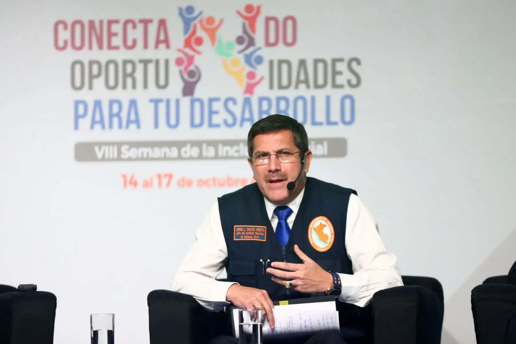 Monica Meza, de la Dirección General de Gestión de Riesgo de Desastre; Jorge Luis Chávez, Jefe del INDECI; David Ramos, viceministro de Vivienda y urbanismo y Roxana Barrantes, investigadora del Instituto de Estudios Peruanos,  participan    en la VIII Semana de la Inclusión Social. Foto: ANDINA/Melina Mejía