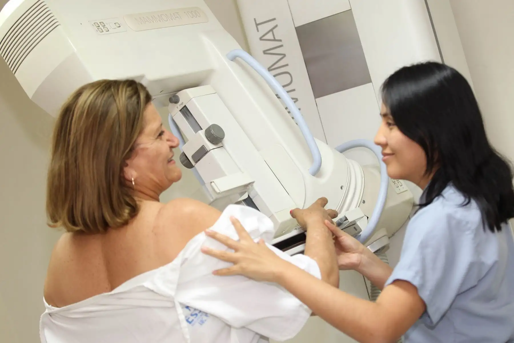 EsSalud: equipos 3D detectan presencia de cáncer de mama incipiente. Foto: ANDINA/Difusión.
