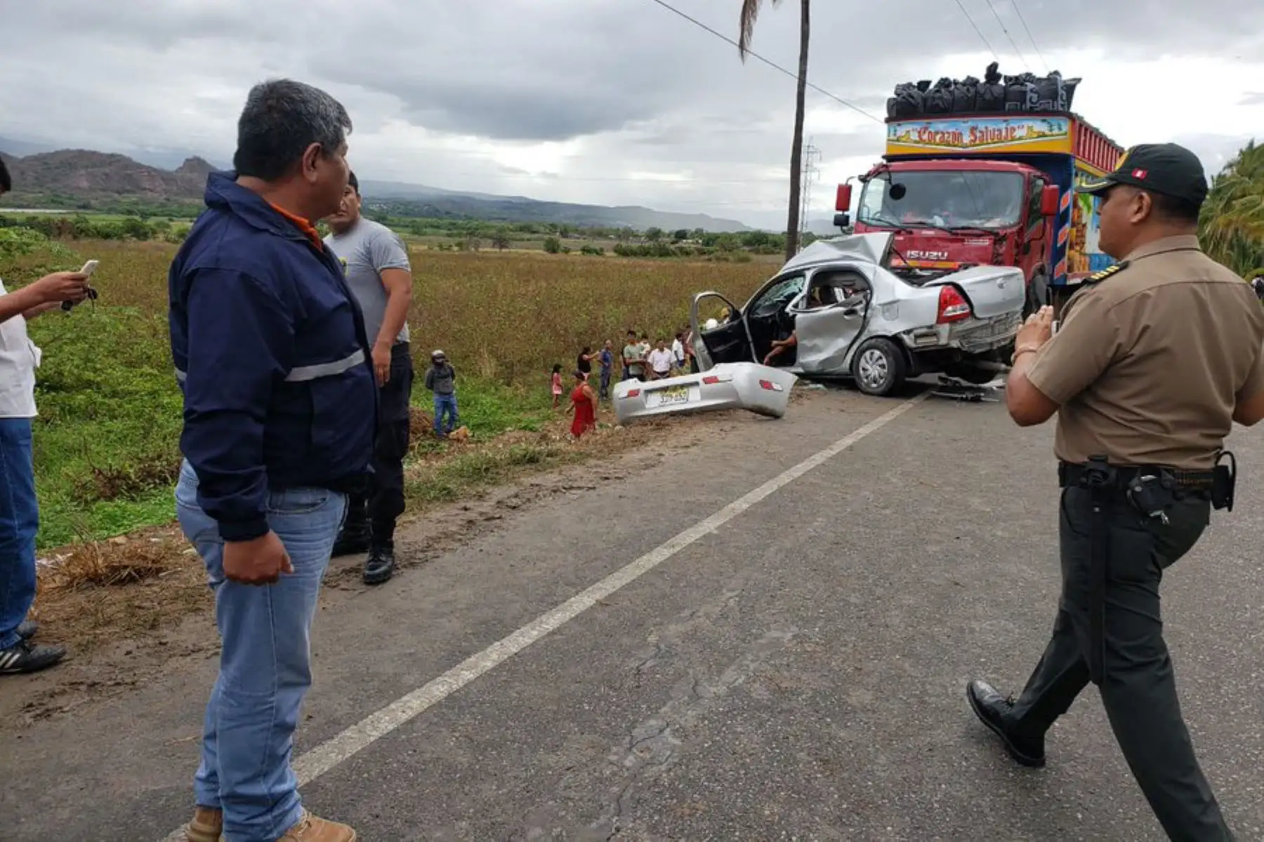 Cuatro personas murieron ayer en un accidente de tránsito registrado en Bagua, región Amazonas. Foto: COEN