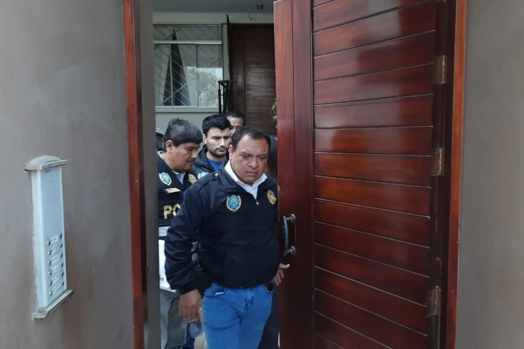 Fiscalía Anticorrupción y la Policía allanaron vivienda de Betsy Matos, exasesora de Luciana León, ubicada en Trujillo. Foto: Luis Puell