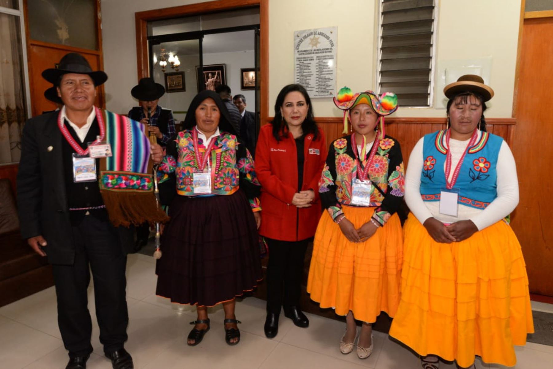Ministra de la Mujer y Poblaciones Vulnerables, Gloria Montenegro, participa en Encuentro Interdistrital de Autoridades Regionales y Distritales, realizado en Puno.