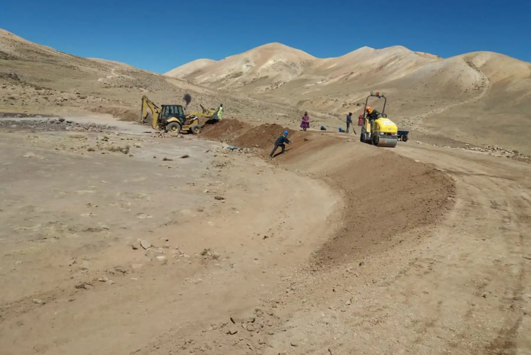 Las 25 qochas que se construyen en la región Puno contribuirán a la seguridad hídrica en 6,811 hectáreas en beneficio de 752 familias.