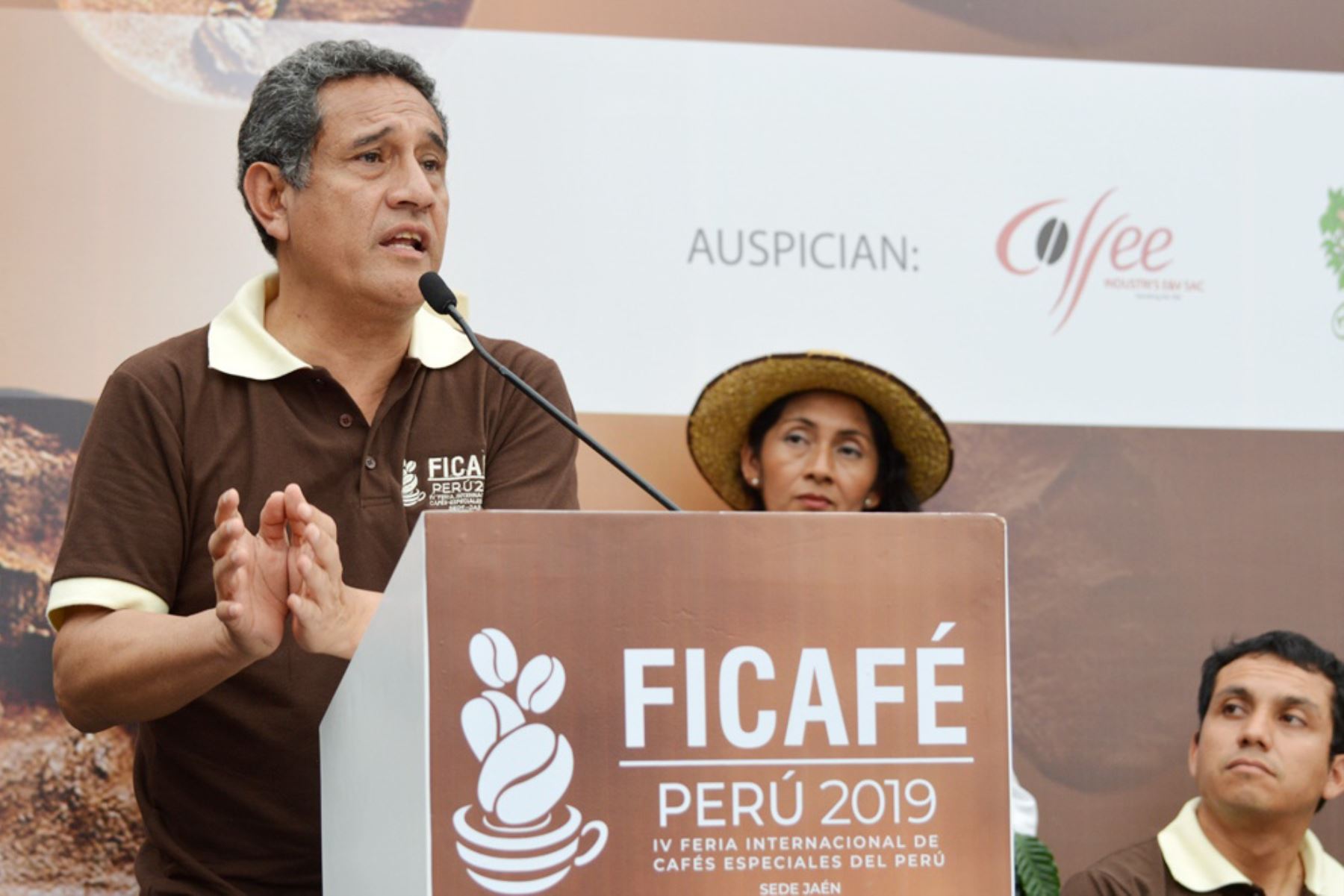 Cajamarca apostará por dar valor agregado a la producción de café, afirma gobernador Mesías Guevara. FOTO: Eduard Lozano