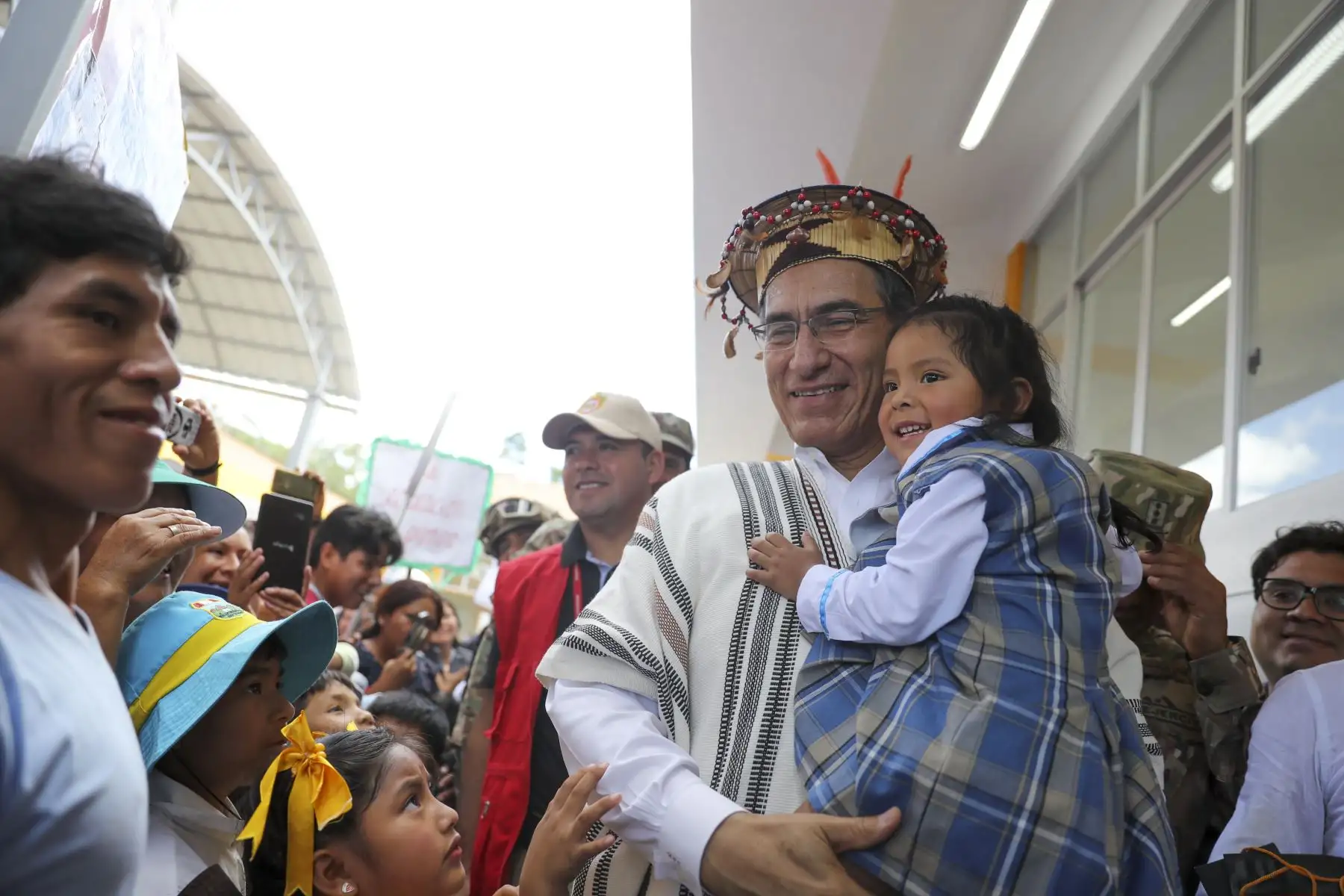 Presidente Martín Vizcarra inaugura las obras de mejoramiento de la IE Inicial N° 686 de la Comunidad Nativa Cana Edén en la región Junín. Foto: ANDINA/ Prensa Presidencia