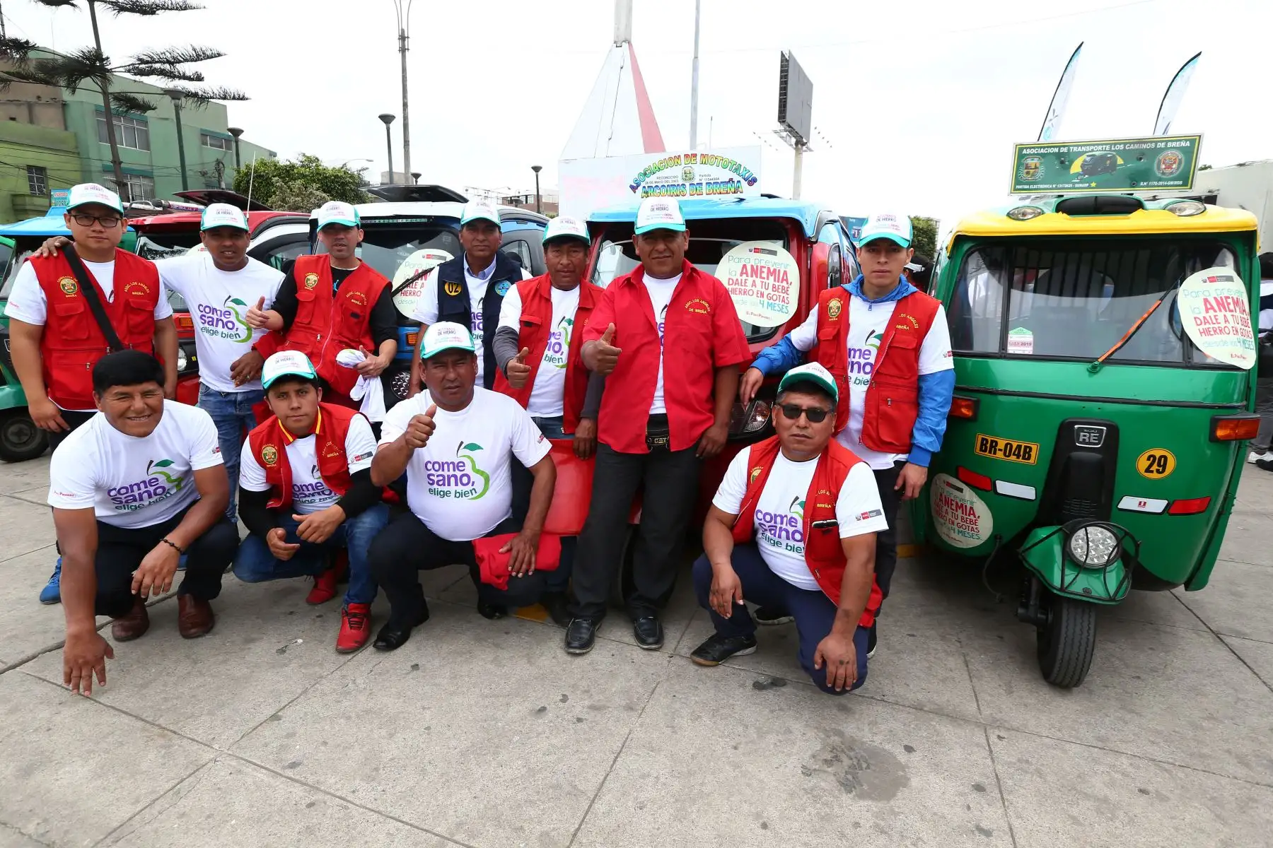 Gracias a la alianza del MINSA y la Municipalidad de Breña, más de 400 mototaxistas fueron capacitados por personal de salud para sensibilizar a usuarios en la prevención de la anemia . Foto: ANDINA/Melina Mejía