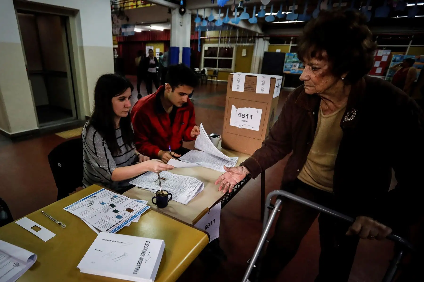 Inicia votación en Argentina para elegir a nuevo presidente. Foto: EFE