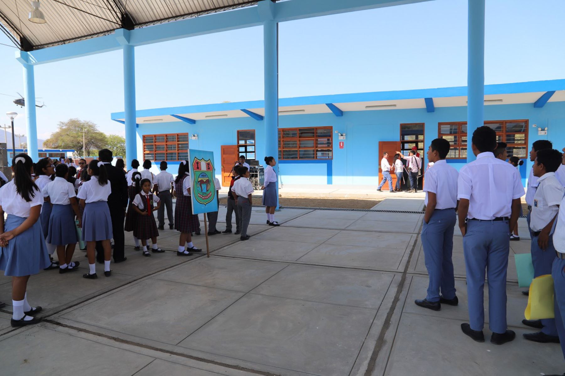 Con la transferencia de S/ 61.3 millones se reconstruirán 18 colegios de Piura afectados por el Fenómeno El Niño Costero.