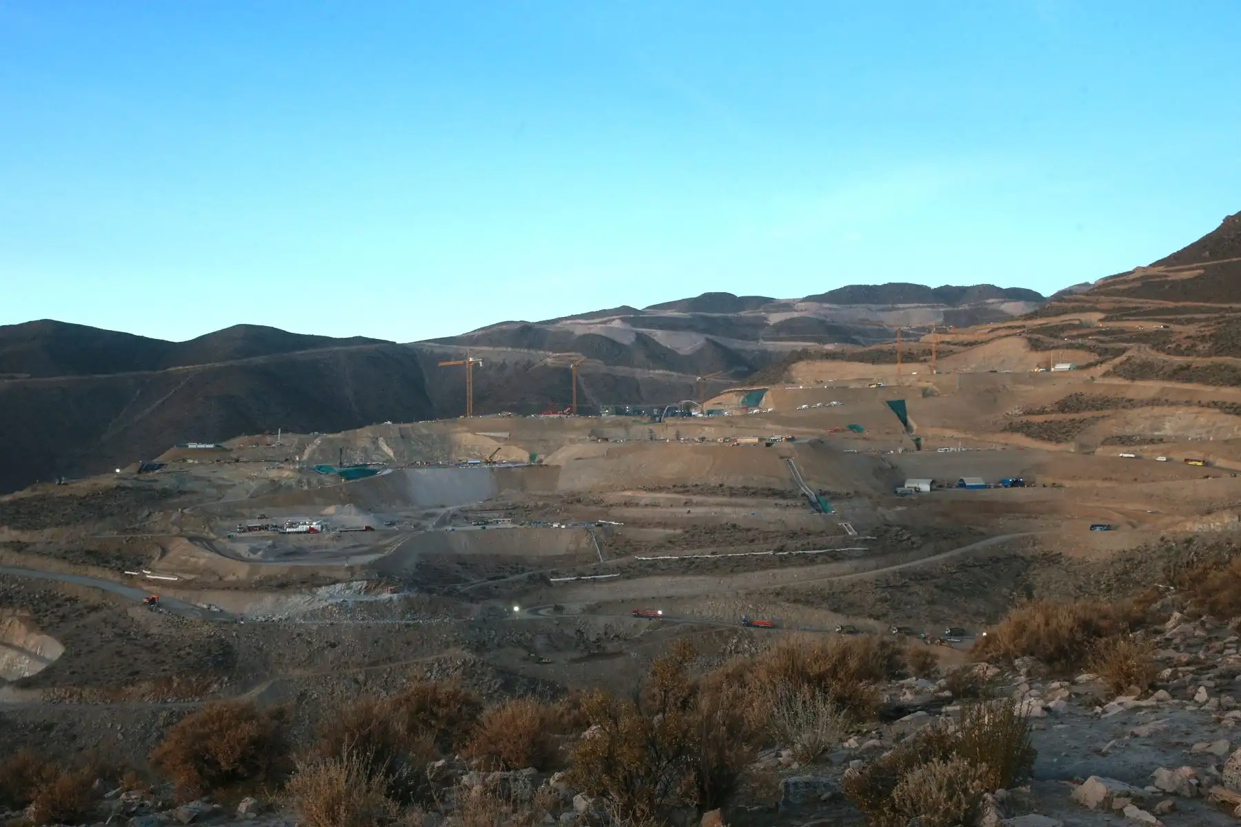 Proyecto Quellaveco tiene 30 % de avance de su construccion ejecutandose mas de 1,300 millones 
düe dolares .Asi lo inforno hoy la empresa Anglo American. Foto: ANDINA/Jhony Laurente Proyecto Quellaveco tiene 30 % de avance de su construccion ejecutandose mas de 1,300 millones 
düe dolares .Asi lo inforno hoy la empresa Anglo American. Foto: ANDINA/Jhony Laurente