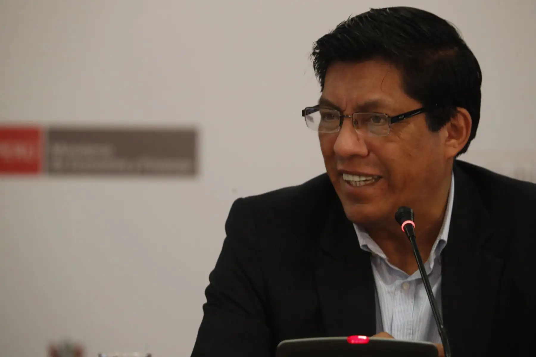 Reunión de revisión de metas ejecución presupuestal 2019 de Gobiernos Regionales. 
Palabras de Vicente Zeballos, Presidente del Consejo de Ministros. Foto: ANDINA/ Carlos Lezama
