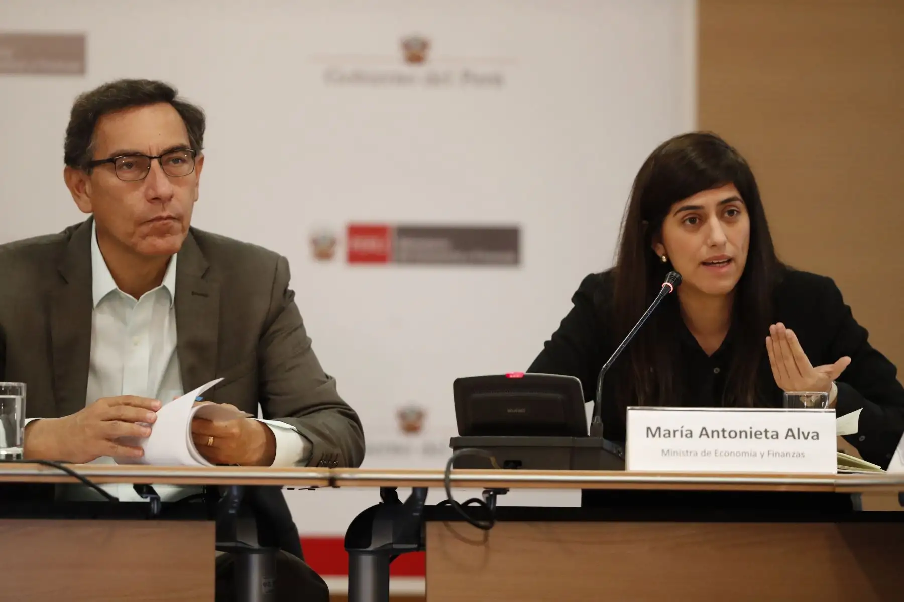 Reunión de revisión de metas ejecución presupuestal 2019 de Gobiernos Regionales.Exposición a cargo de María Antonieta Alva, Ministra de Economía y Finanzas. Foto: ANDINA/ Carlos Lezama