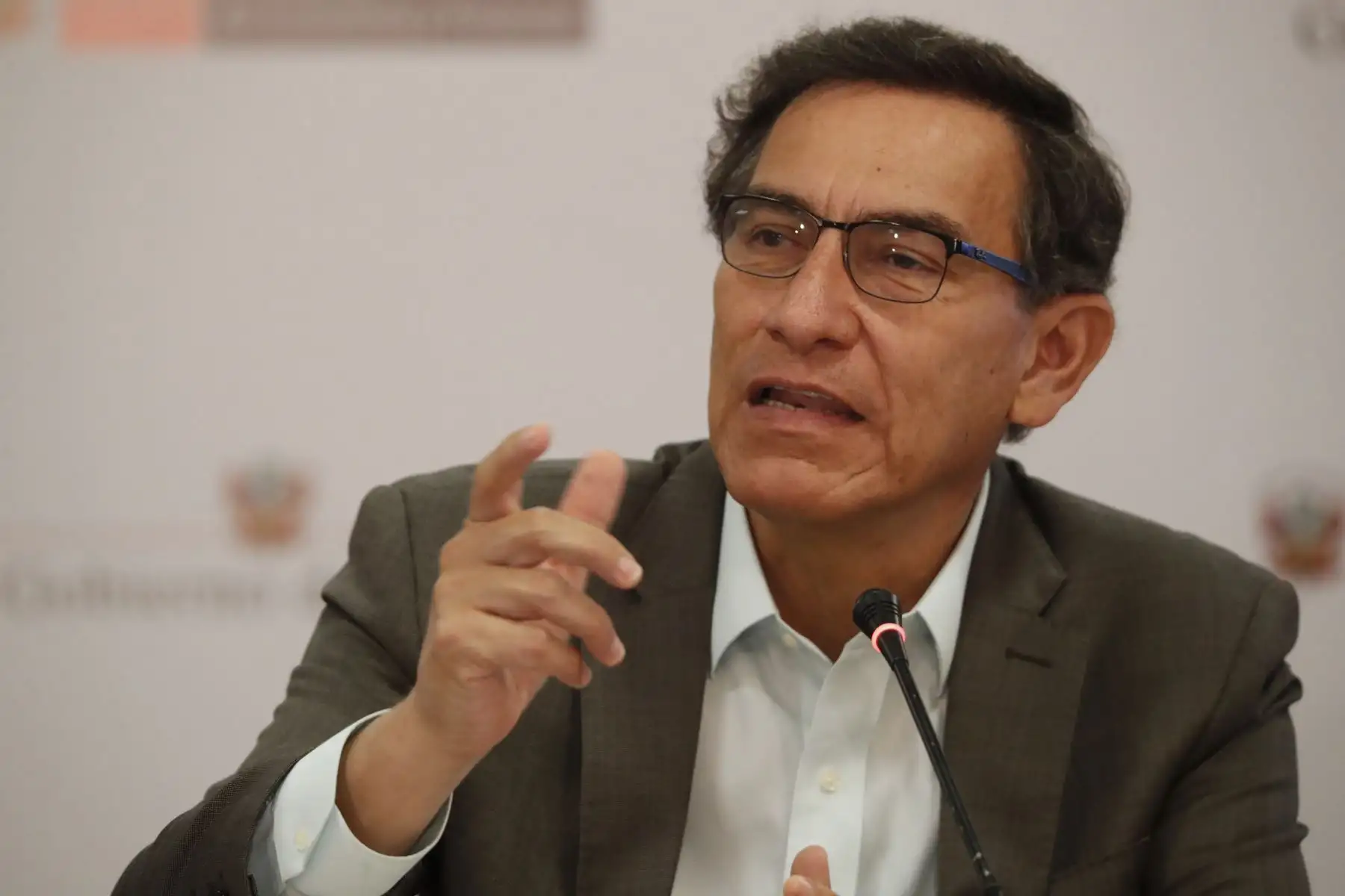 Presidente de la República Martín Vizcarra, durante la reunión de revisión de metas ejecución presupuestal 2019 de Gobiernos Regionales. Foto: ANDINA/ Carlos Lezama