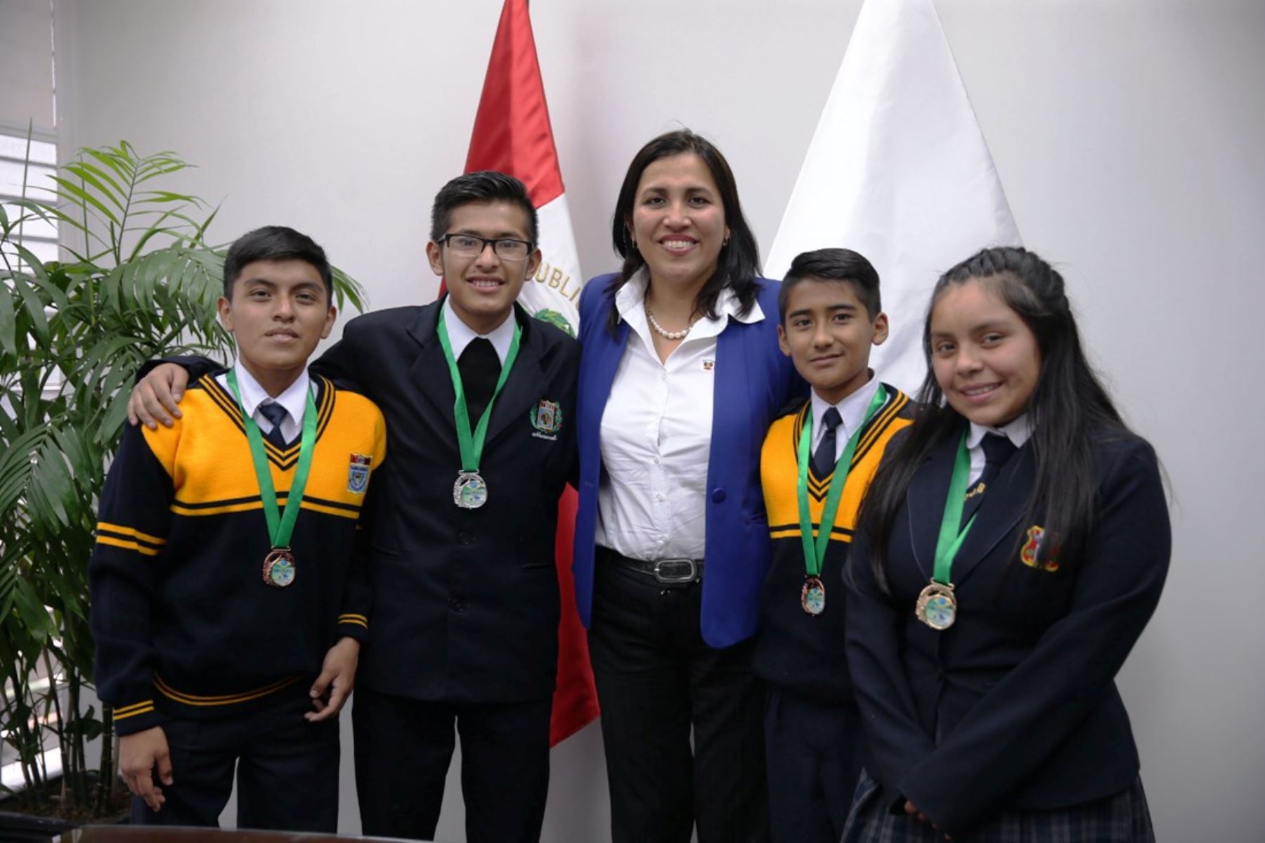 Minedu reconoce a escolares ganadores de Feria Internacional de Ciencia. Foto: ANDINA/Difusión.