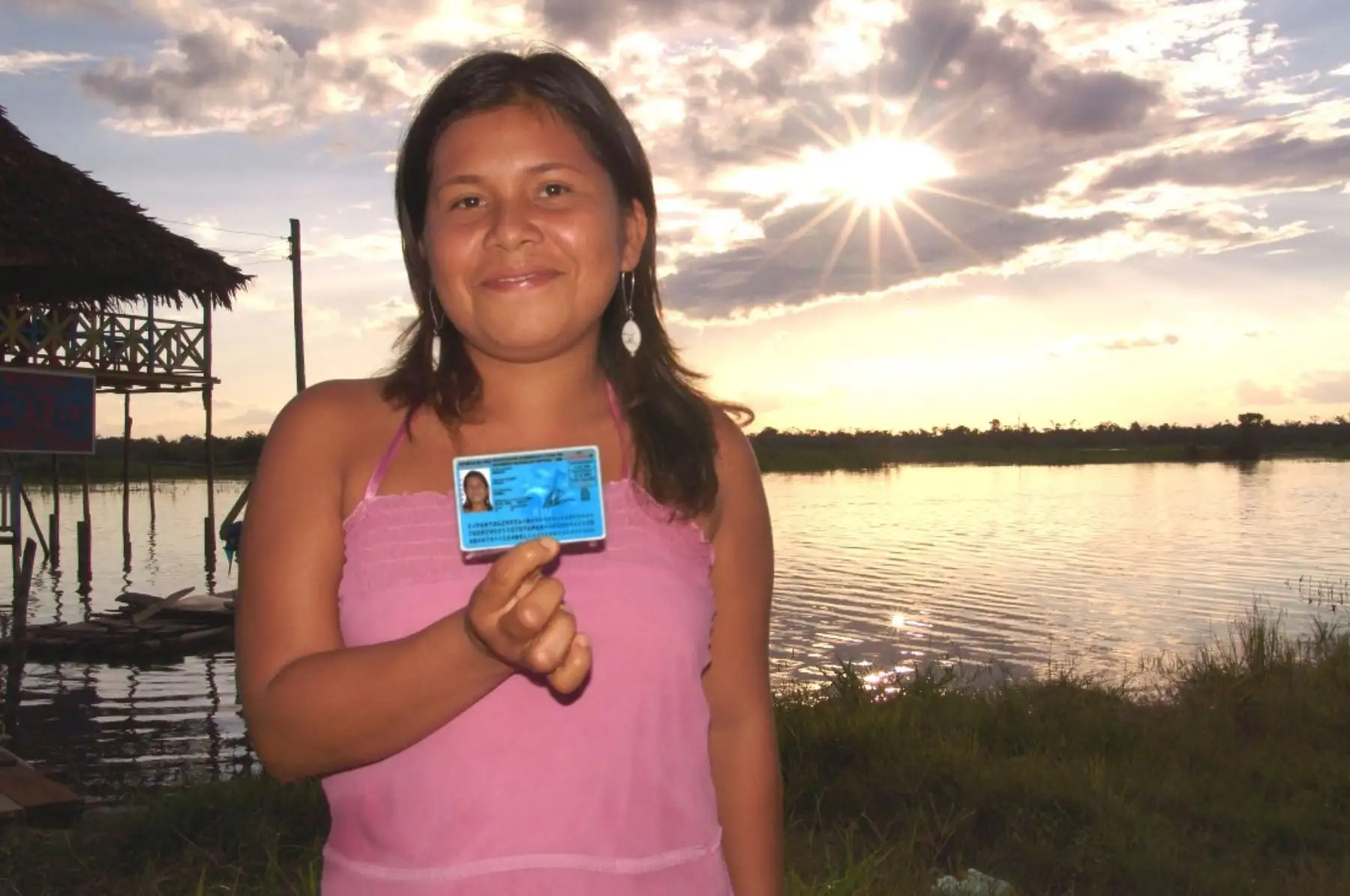El Registro Nacional de Identificación y Estado Civil (Reniec) precisó que 17 millones 705,147 mujeres cuentan con da Documento Nacional de Identidad (DNI) ANDINA/Difusión