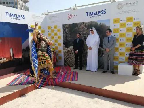 chamán realizó un agradecimiento a la tierra, y pidió permiso a la Pachamama para realizar las obras de lo que será el pabellón de nuestro país para la Expo Universal Dubái 2020.