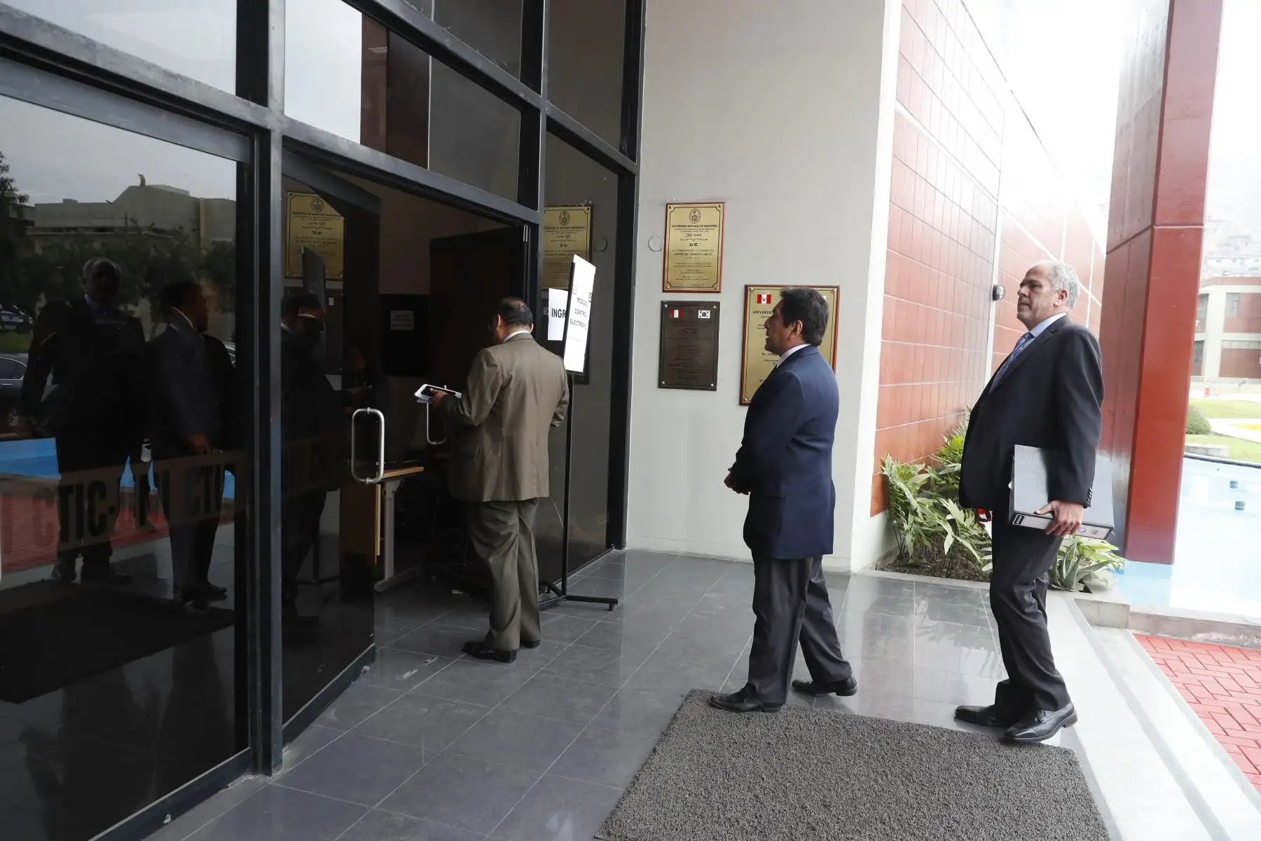 Exámen para elegir a la Junta Nacional de Justicia se desarrolla en la UNI. Foto: ANDINA/Renato Pajuelo