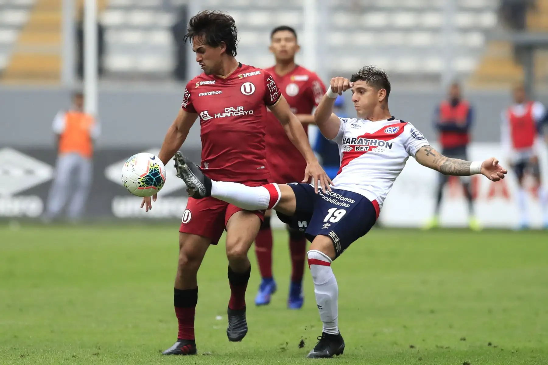 Deportivo Municipal goleó tres a cero a Universitario de Deportes en el Estadio Nacional.

Foto: ANDINA/Juan Carlos Guzmán Negrini.