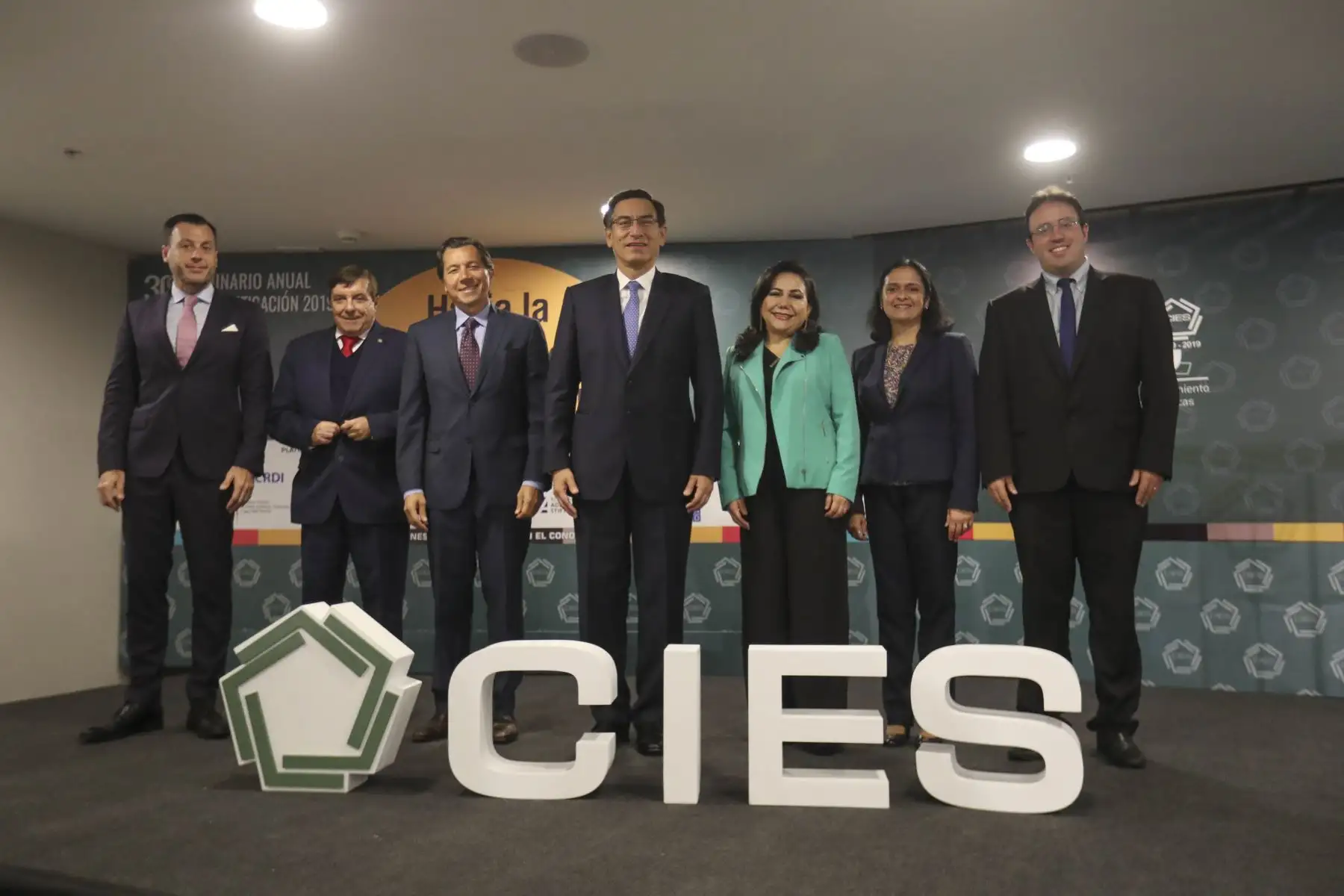 Presidente de la República, Martín Vizcarra, inauguró el XXX Seminario Anual de Investigación del Consorcio de Investigación Económica y Social - CIES 2019.
Foto: ANDINA/Prensa Presidencia