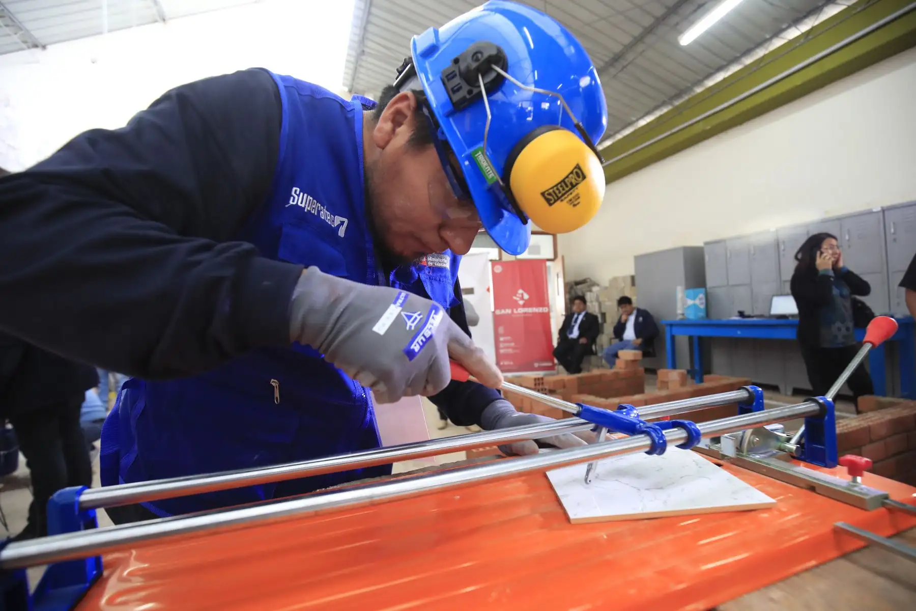 El ministerio de Educación inauguró las Olimpiadas de Habilidades Tecnológicas en el marco del Encuentro Nacional SUPERATEC 2019.

Foto: ANDINA / Juan Carlos Guzmán Negrini.