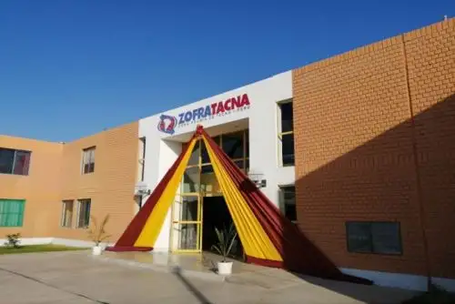 En la presentación de la iniciativa estuvieron presentes el gobernador regional, Juan Tonconi; el presidente de la Zona Franca de Tacna (Zofratacna), Aldo Fuster; así como funcionarios regionales y representantes gremiales del sector privado.ANDINA/Difusión