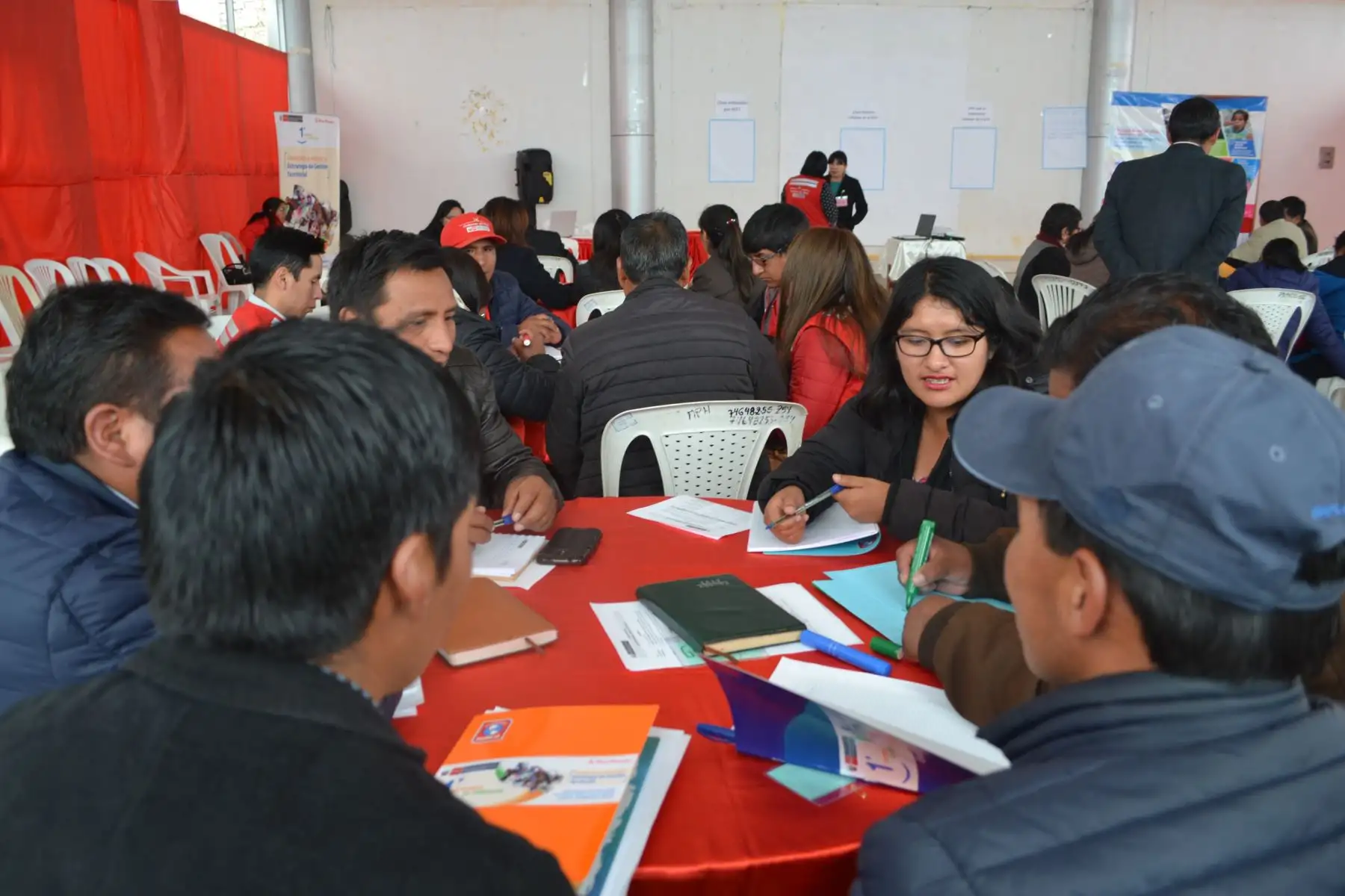 La estrategia Primero la Infancia se basa en la articulación intersectorial e intergubernamental para incrementar el acceso a un paquete integrado de servicios priorizados para los niños.