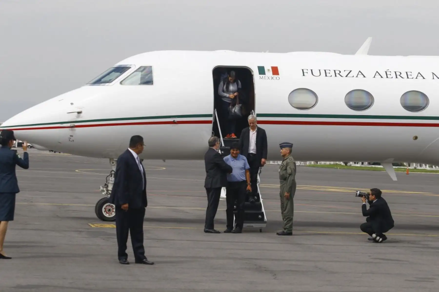 Evo Morales llega a México tras recibir asilo político. Foto: AFP
