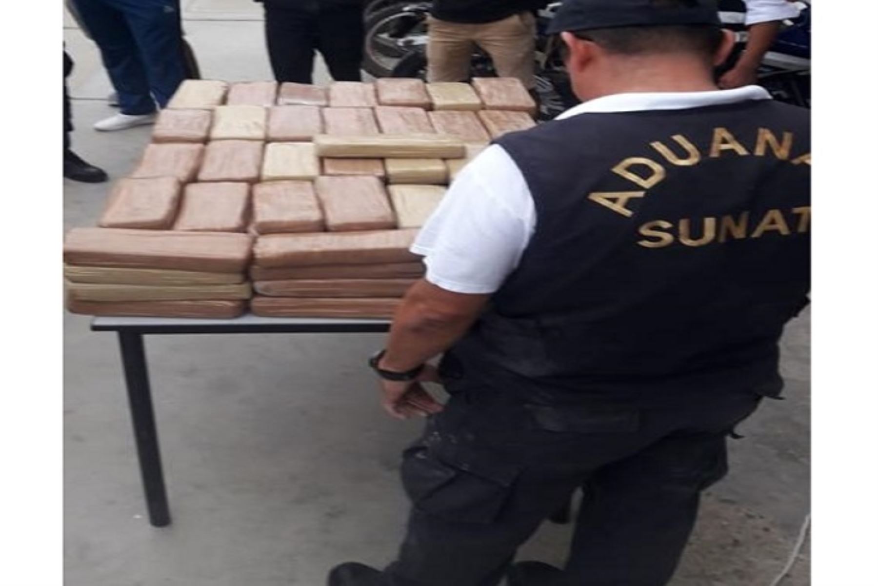 Tumbes: incautan 132,7 kilos de marihuana en vehículo procedente de Ecuador - Agencia Andina