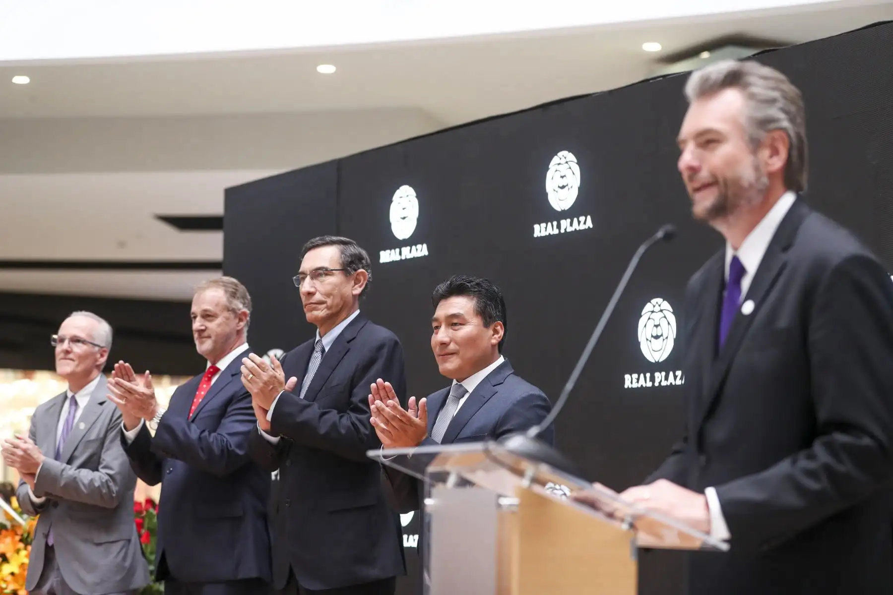 Presidente de la República, Martín Vizcarra, lideró ceremonia de inauguración del Centro Comercial Real Plaza Puruchuco, en Ate. 
Foto: ANDINA/Prensa Presidencia