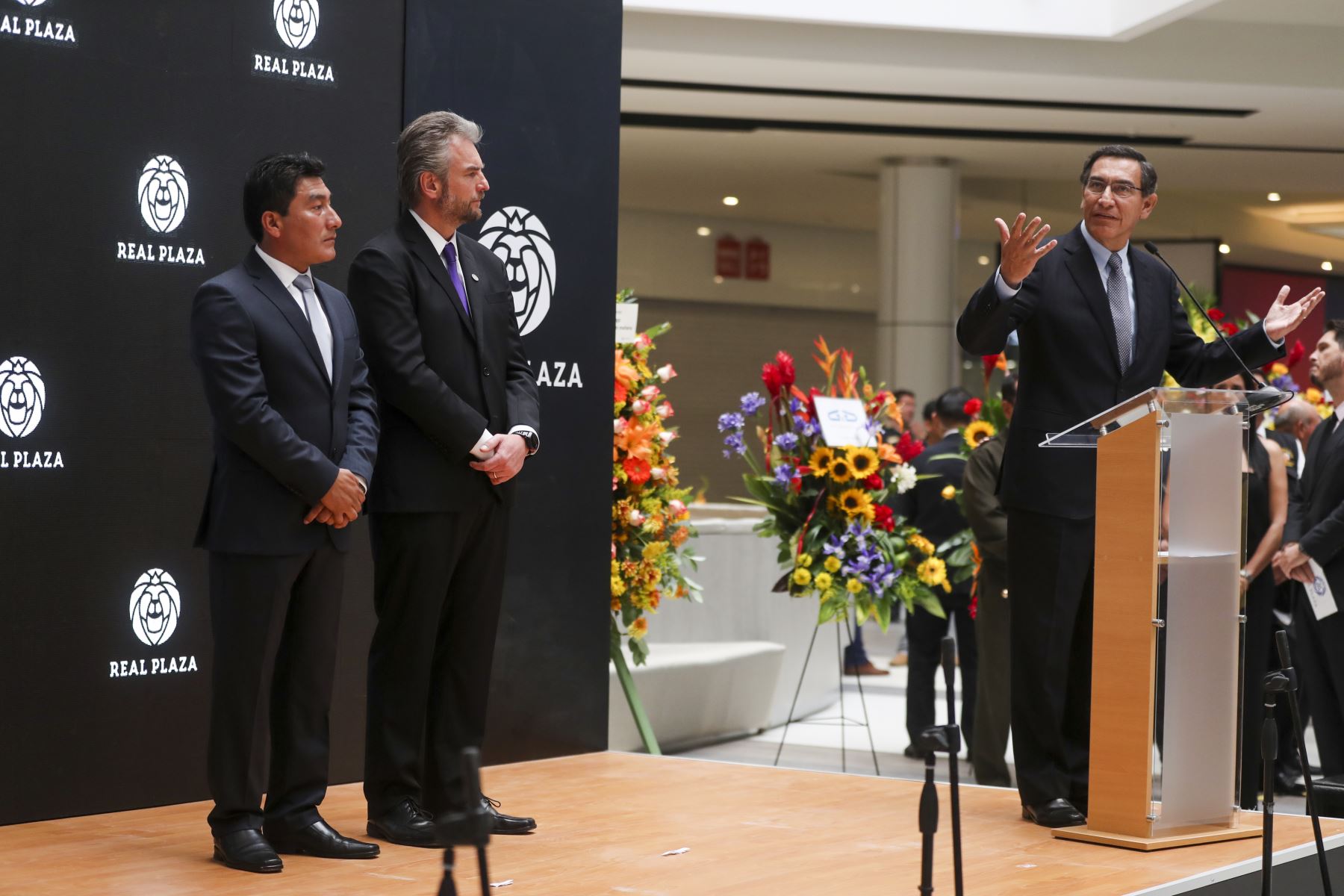 Presidente de la República, Martín Vizcarra, lideró ceremonia de inauguración del Centro Comercial Real Plaza Puruchuco, en Ate. 
Foto: ANDINA/Prensa Presidencia