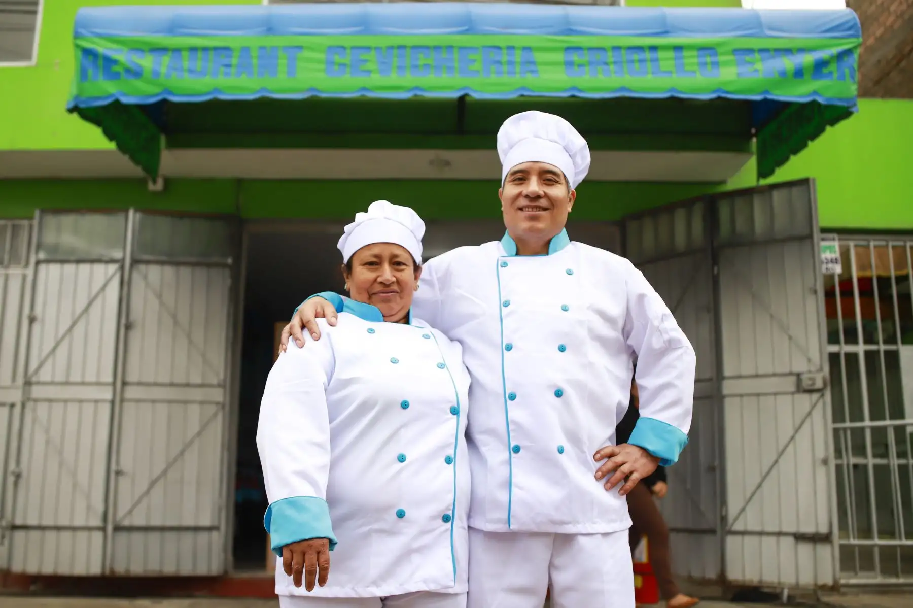 Amador Robles y Ernestina Santos son los beneficiarios 900 mil de la masificación del Gas Natural en Lima y Callao, que ahora acceden a un combustible económico, seguro y amigable con el ambiente. Foto: ANDINA/ Prensa Presidencia