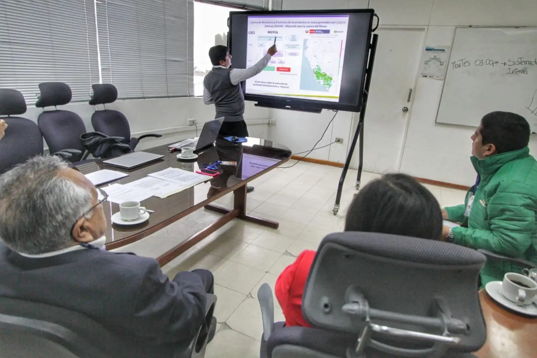 Gobierno Regional de Lima invertirá S/ 21 millones para implementar sistema de alerta temprana en Huarochirí.
