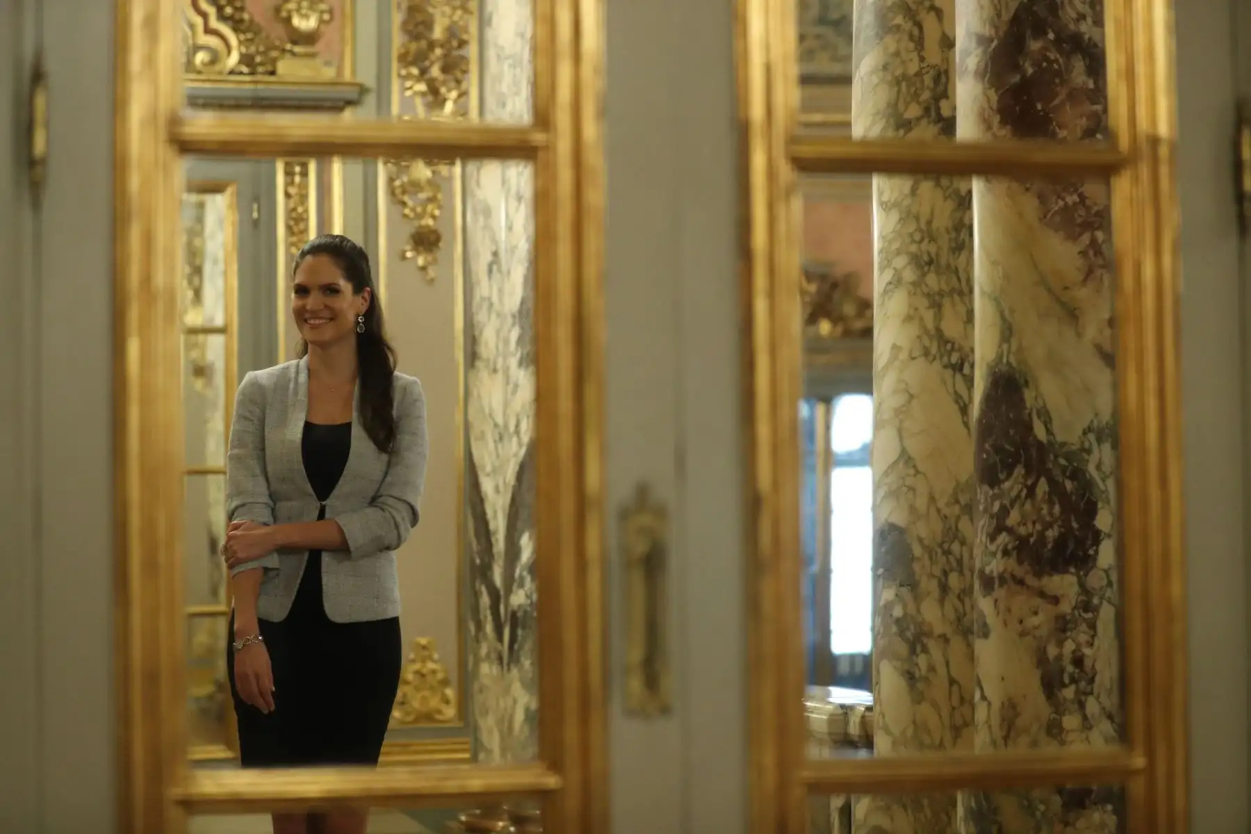 Lorena Álvarez, por haberse convertido en un referente para las mujeres que sufren de violencia. Foto: ANDINA/ Prensa Presidencia